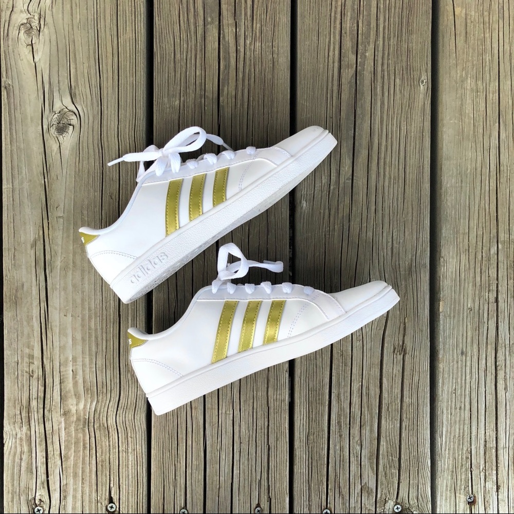 ADIDAS NEO WHITE AND GOLD